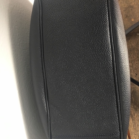 Navy blue COACH crossbody and matching wallet - Picture 4 of 14